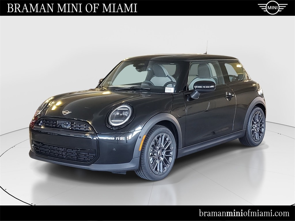 2026 MINI Hardtop 2 Door's photo