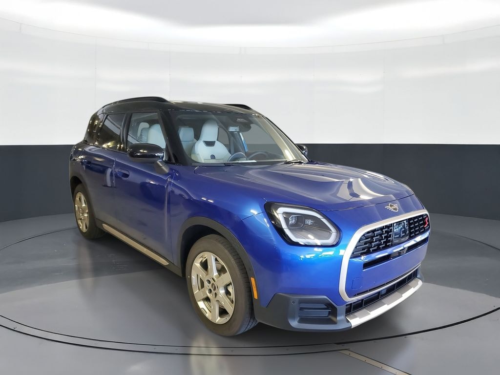 New 2026 MINI Countryman Iconic SUV