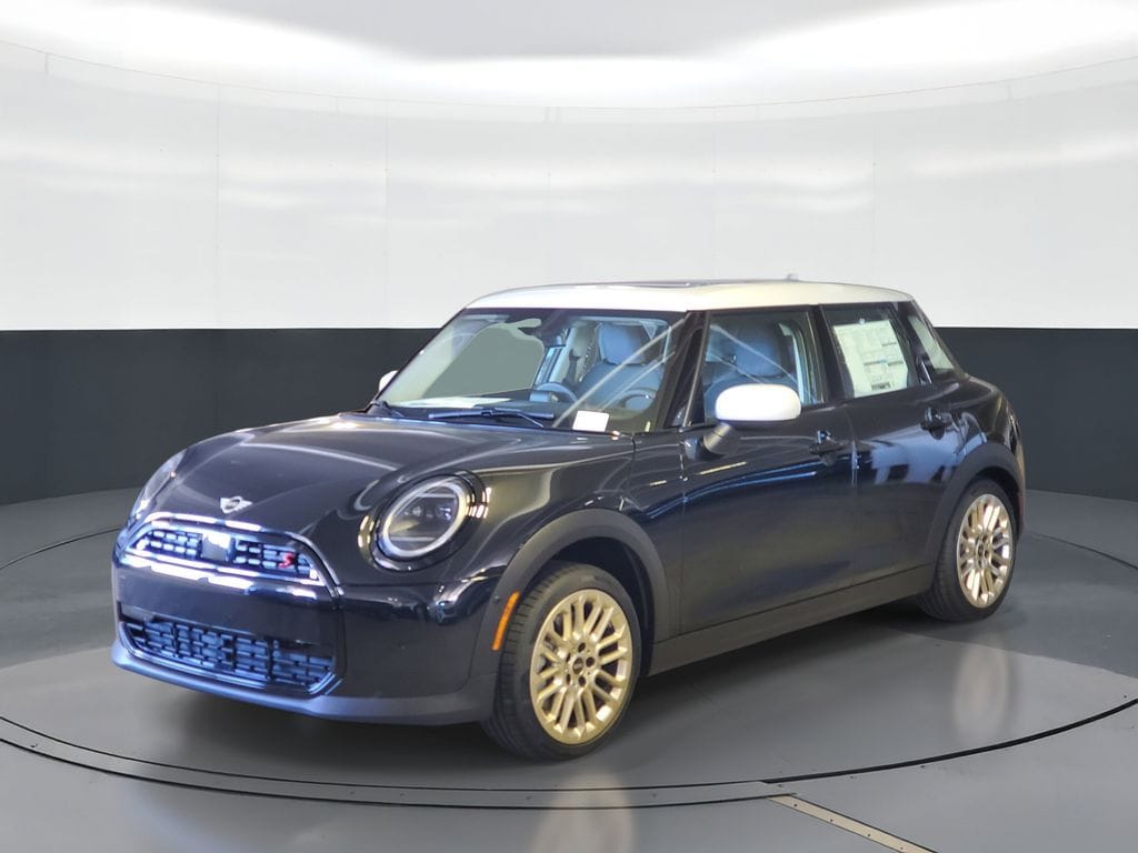 2026 MINI Hardtop Cooper S Signature's photo