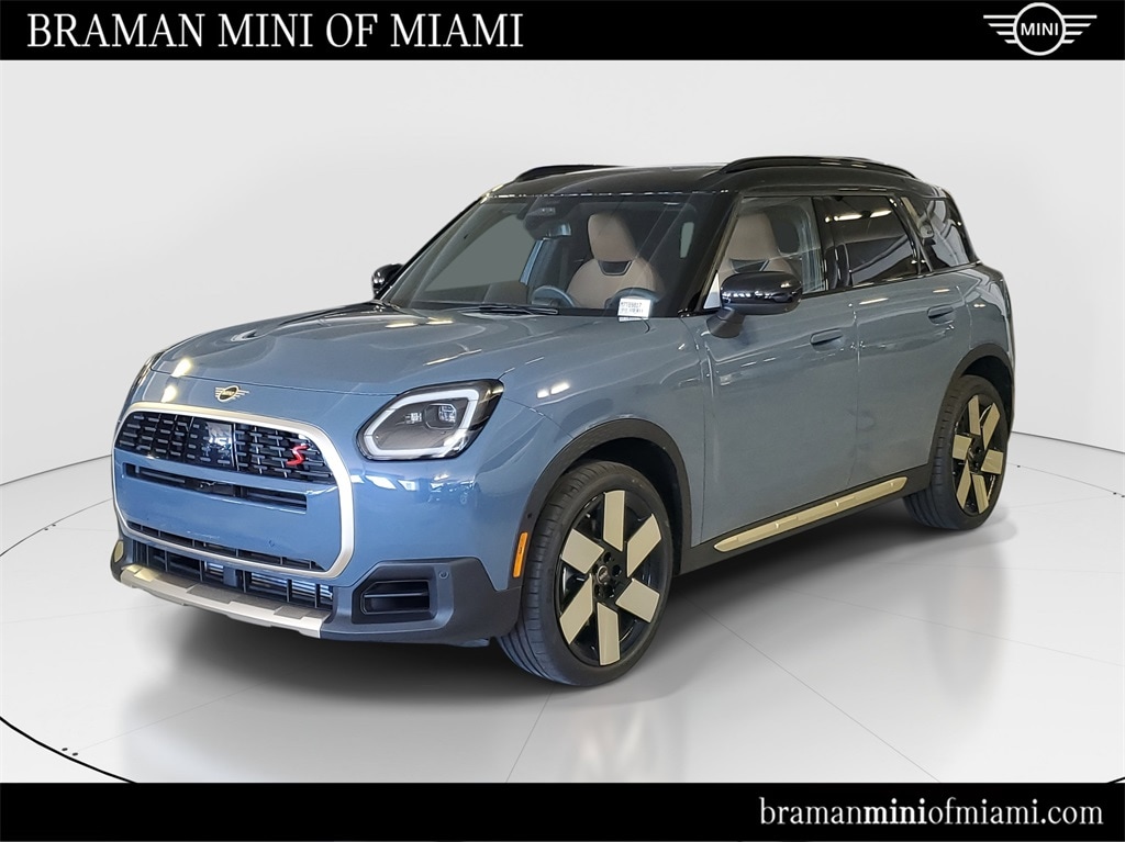 2026 MINI Countryman S's photo