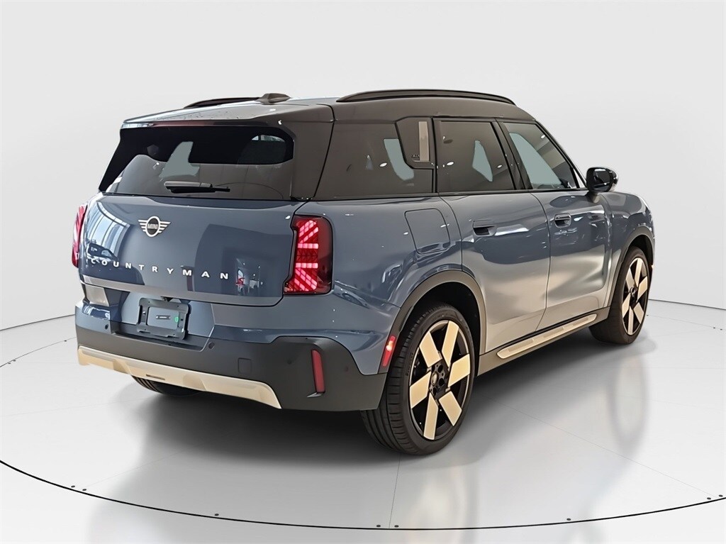 2025 Mini Countryman S photo 3