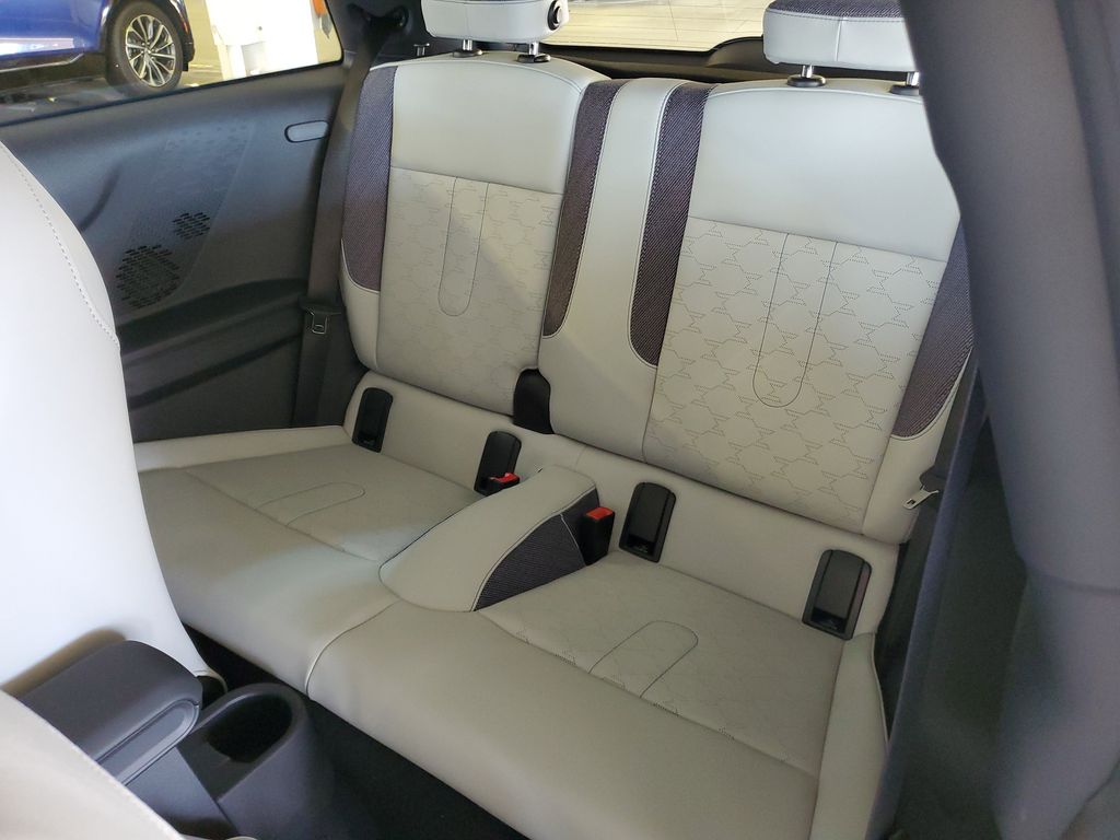 2026 MINI Hardtop 2 Door - Photo 11