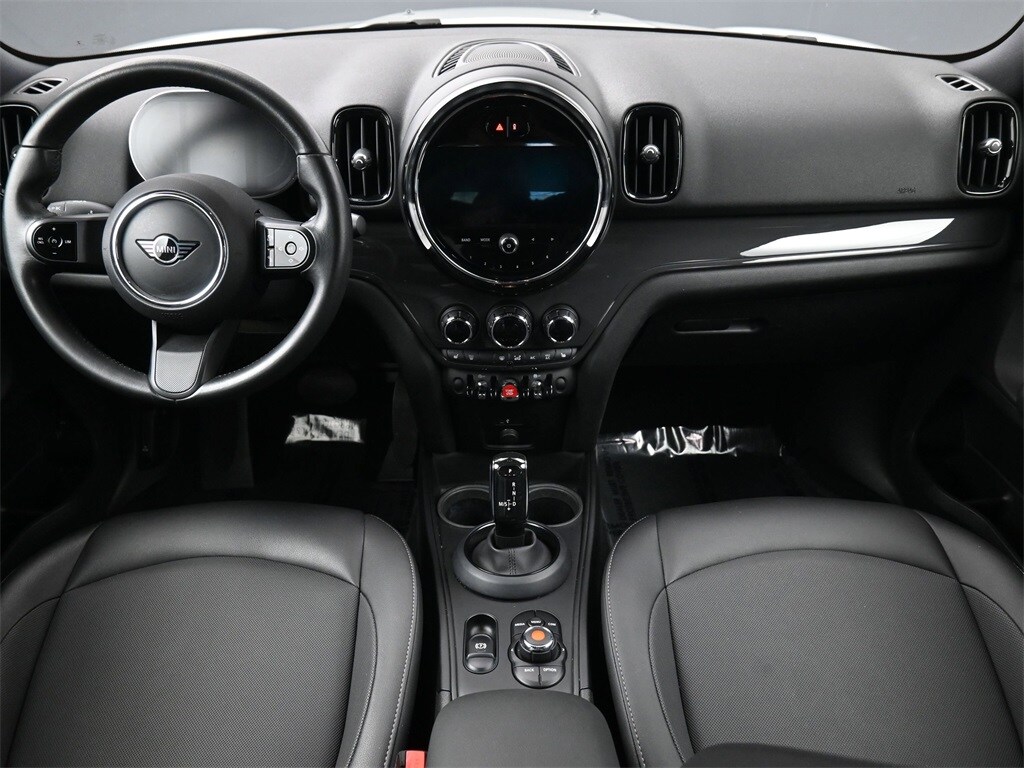 2022 Mini Countryman Oxford Edition photo 3