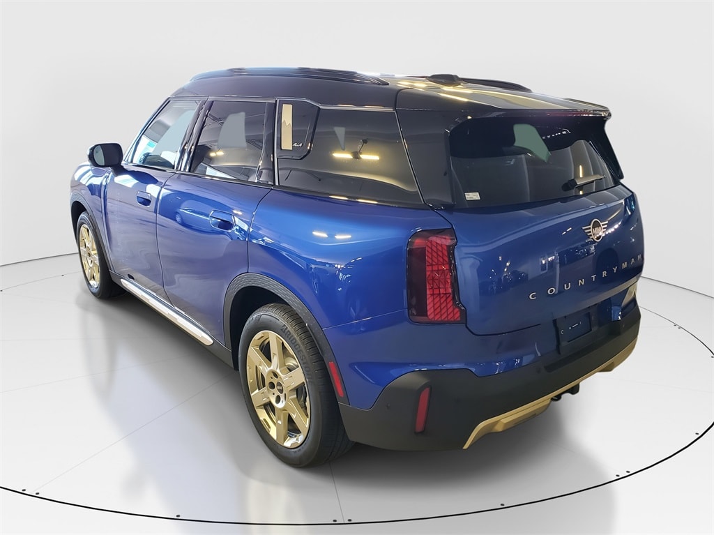 New 2026 MINI Countryman Iconic SUV