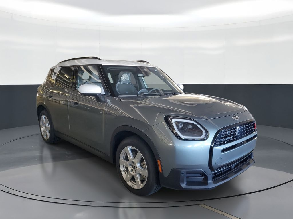 New 2026 MINI Countryman Iconic SUV