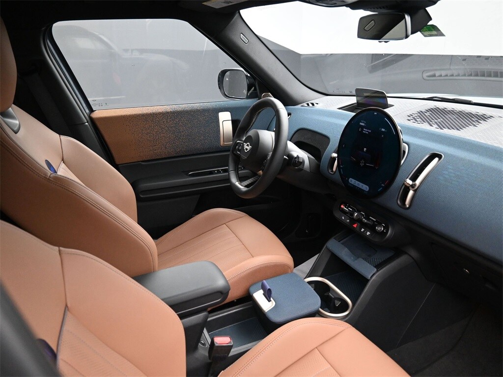 2025 Mini Cooper Base photo 2