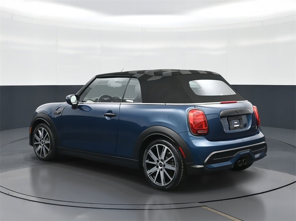 2023 Mini Cooper Convertible S photo 3