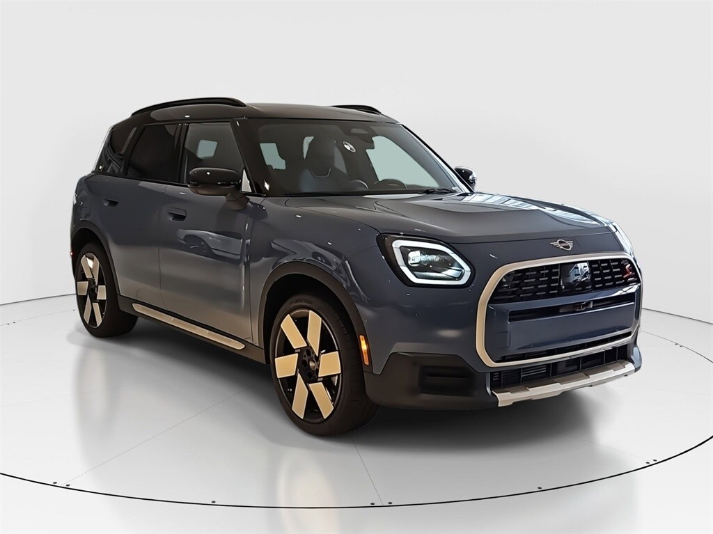 2025 Mini Countryman S photo 2