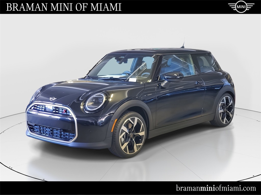 2026 MINI Hardtop S's photo