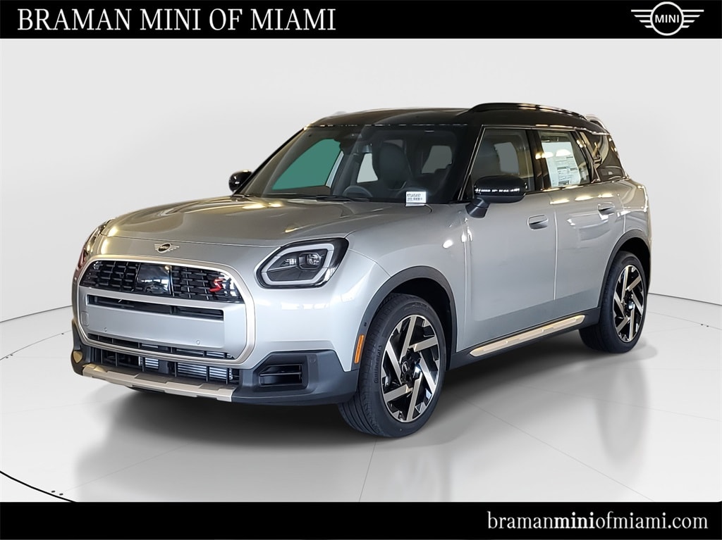 2026 MINI Countryman S's photo