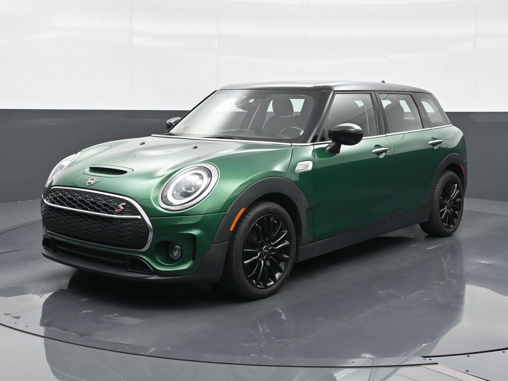 2020 MINI Clubman Cooper S's photo