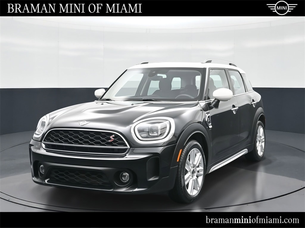 2023 MINI Countryman S's photo