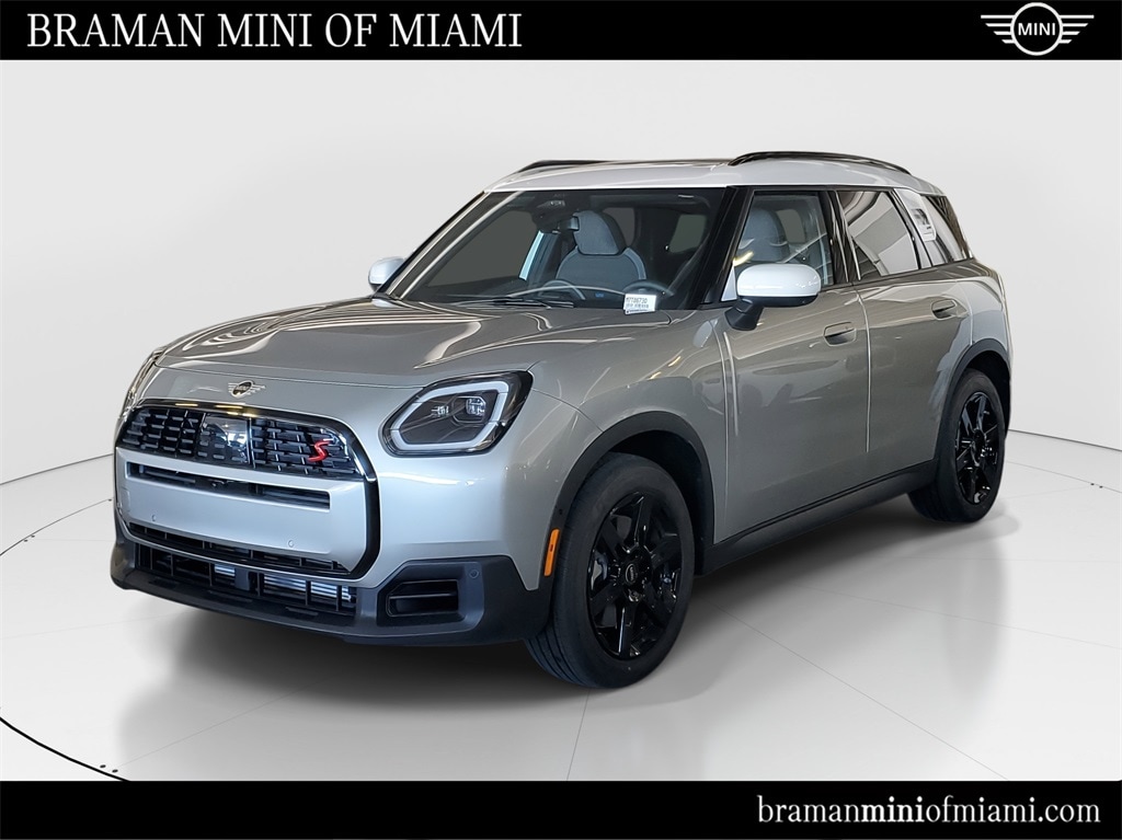 2026 MINI Countryman S's photo