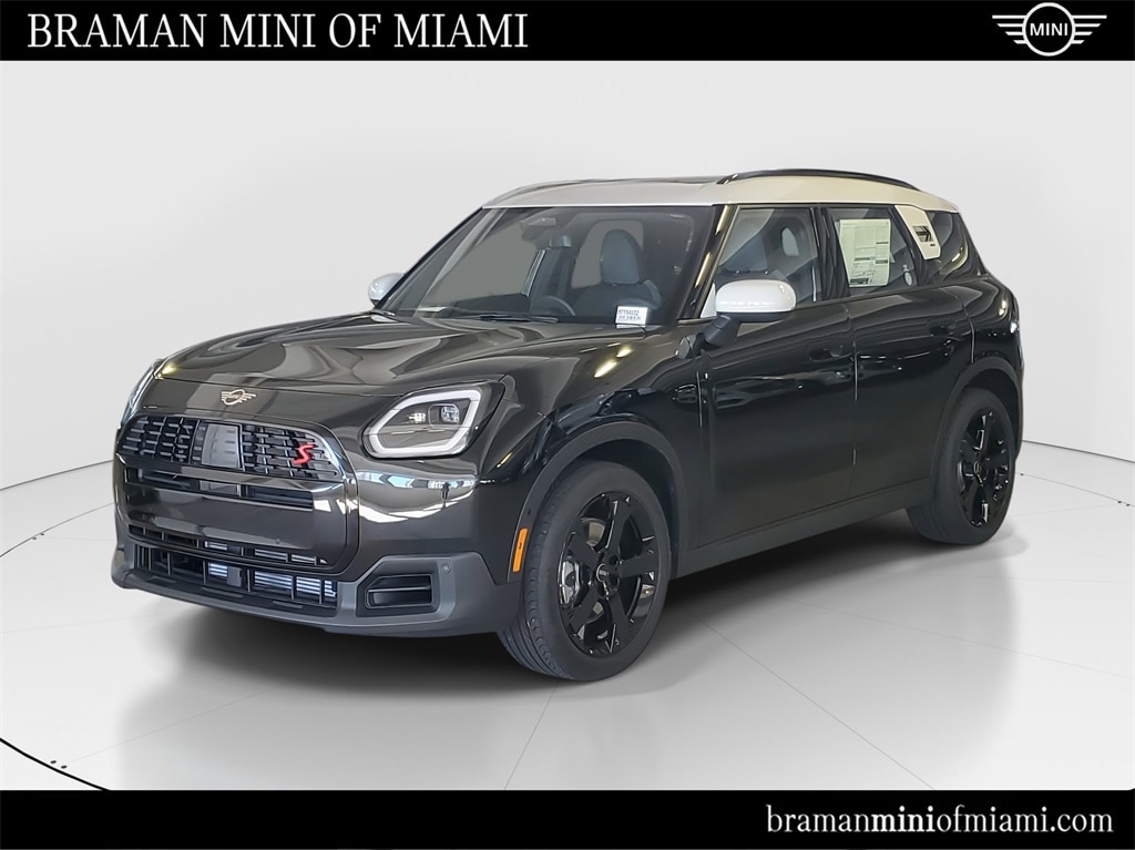 2026 MINI Countryman S's photo