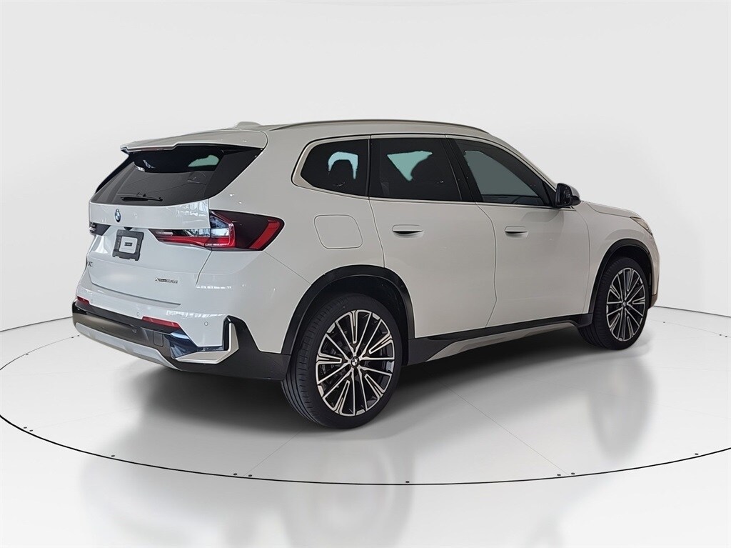 2024 Bmw X1 XDrive28i photo 3