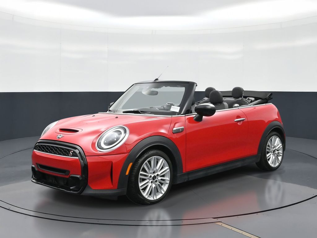 2024 MINI Convertible Cooper S's photo