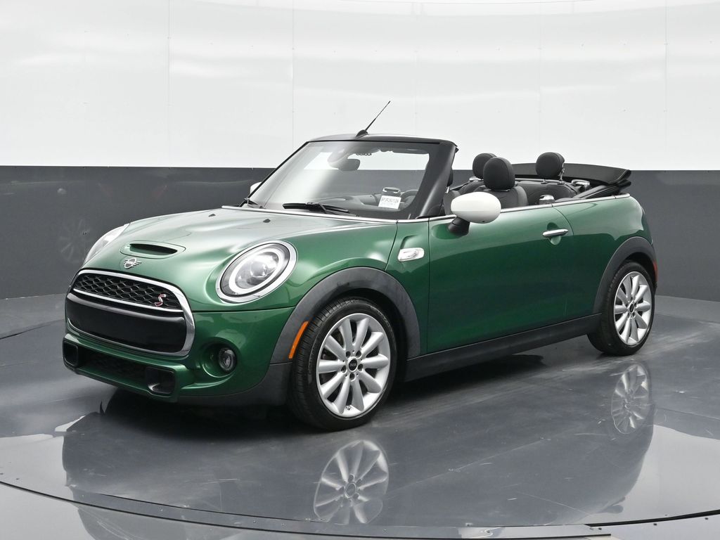 2021 MINI Convertible Cooper S's photo