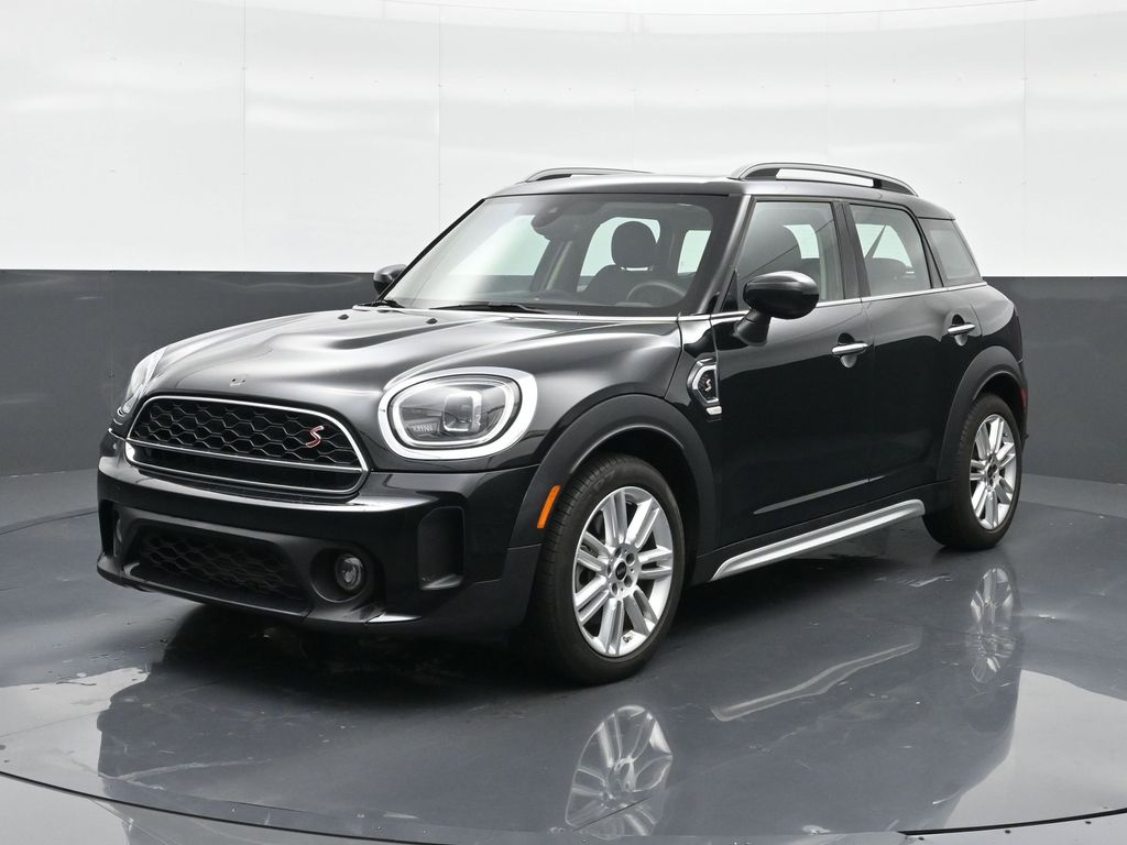 2024 MINI Countryman Cooper S's photo