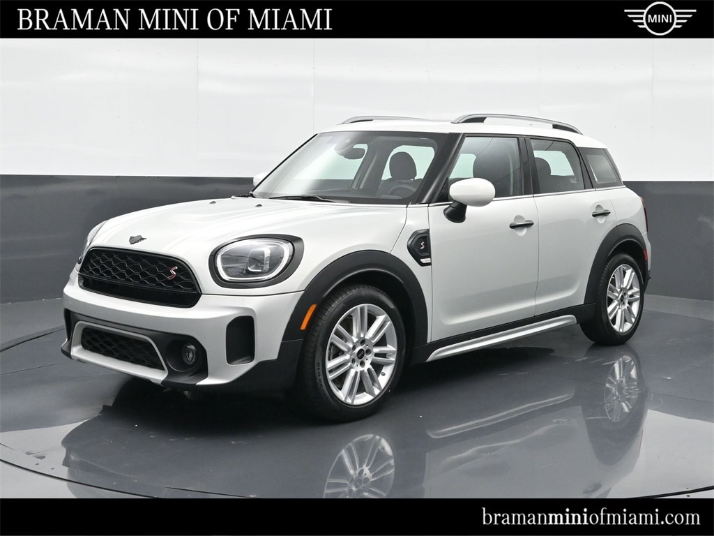 2023 MINI Countryman S's photo