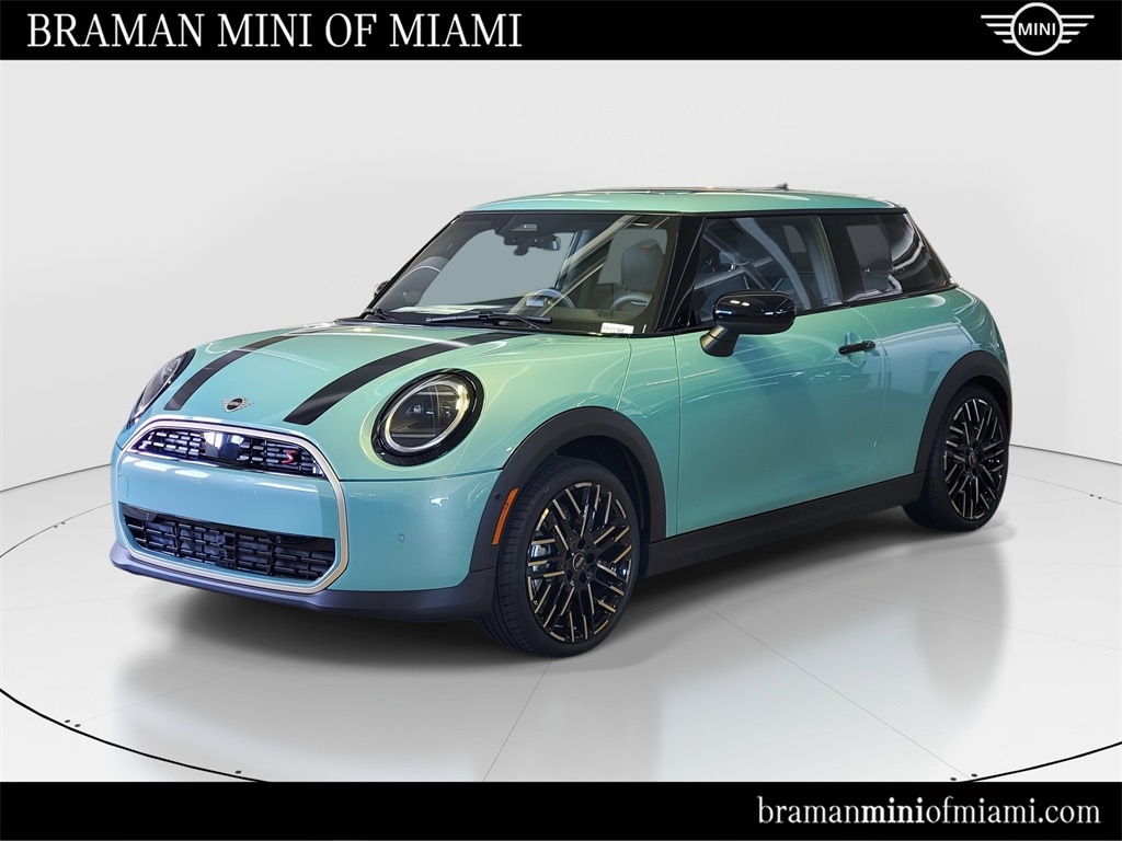 2026 MINI Hardtop S's photo