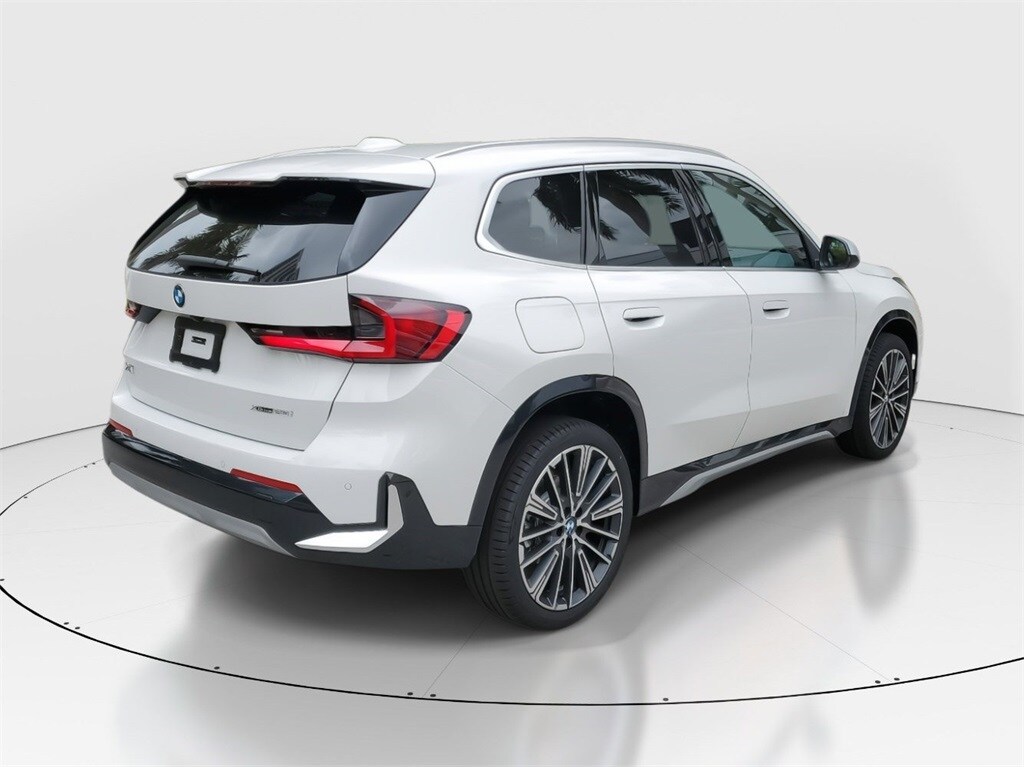 2024 Bmw X1 XDrive28i photo 3