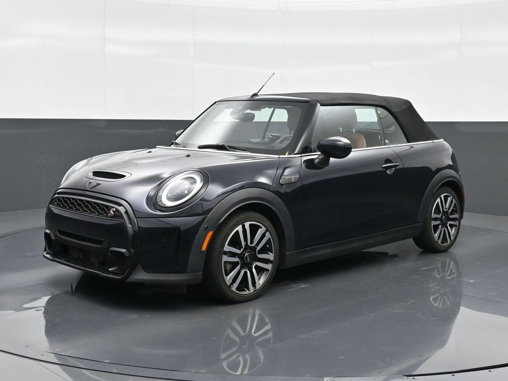 2024 MINI Convertible Cooper S's photo