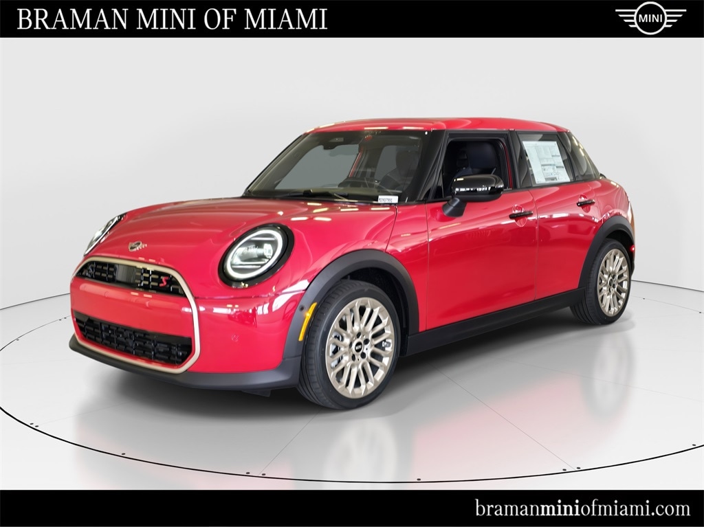 2025 MINI Hardtop 4 Door S's photo