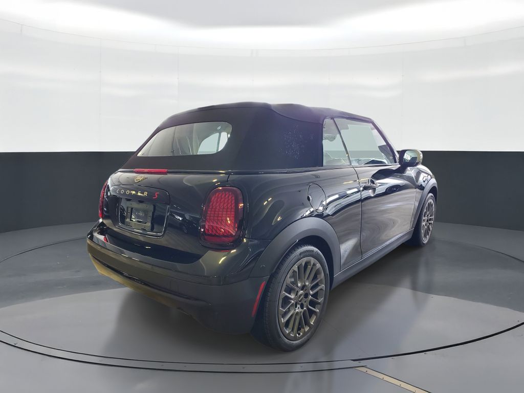 2026 MINI Convertible S - Photo 3