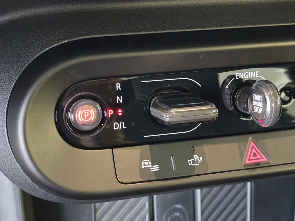 2025 MINI Hardtop 4 Door S - Photo 17