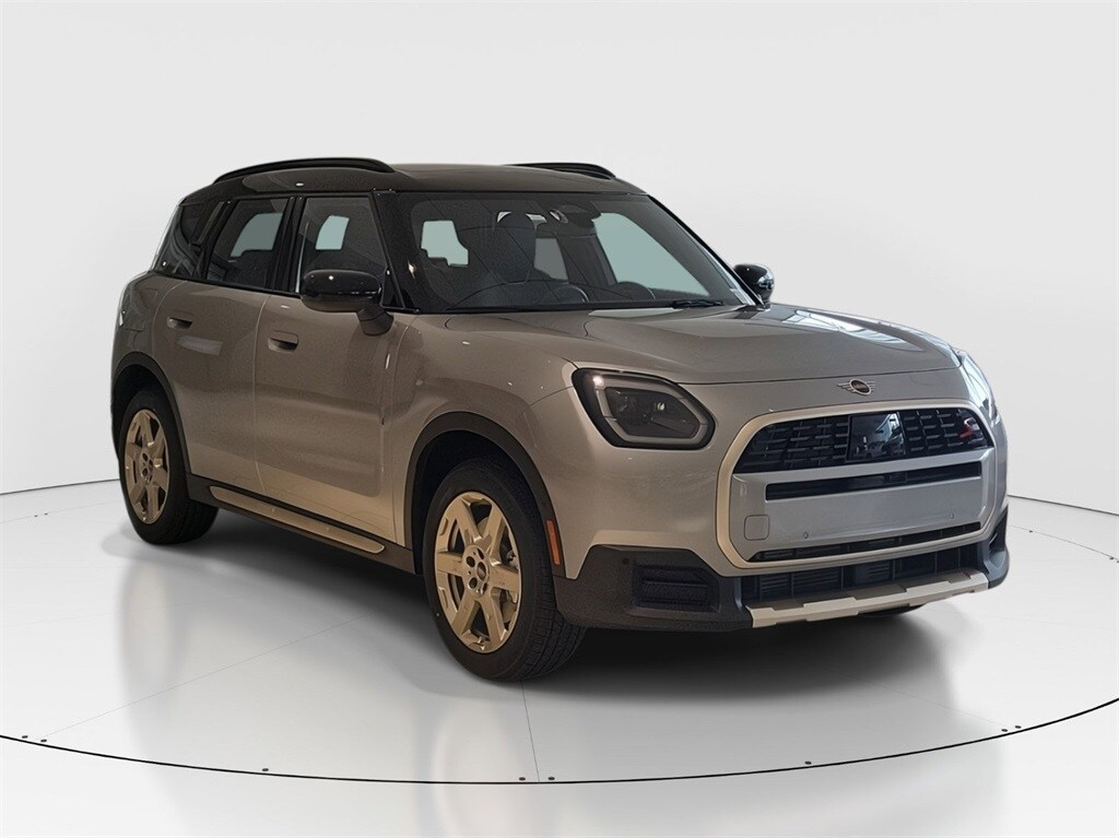 2025 Mini Countryman S photo 2