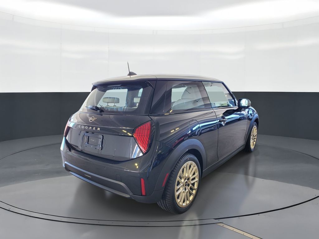 2026 MINI Hardtop 2 Door - Photo 3