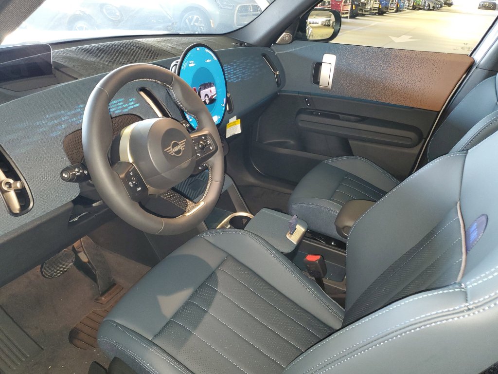 2026 MINI Countryman S - Photo 15