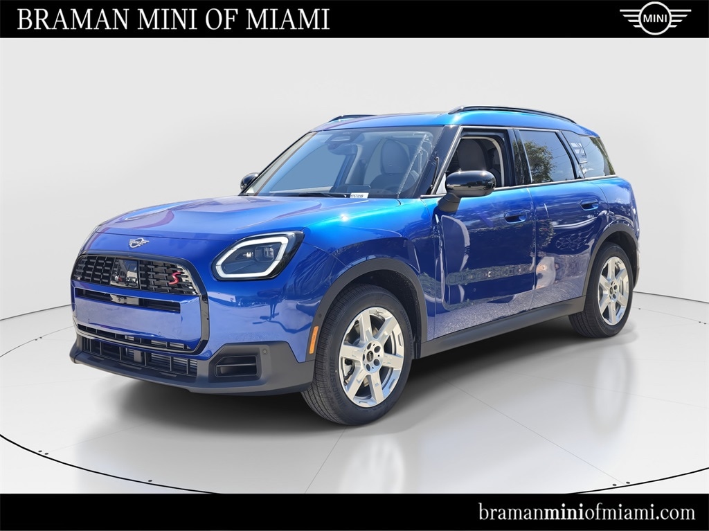 2025 MINI Countryman S's photo