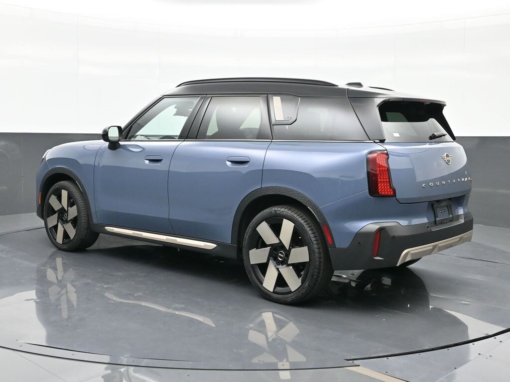 2025 Mini Countryman S photo 3