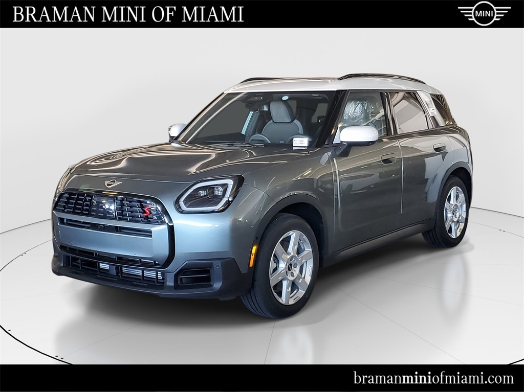 2026 MINI Countryman S's photo