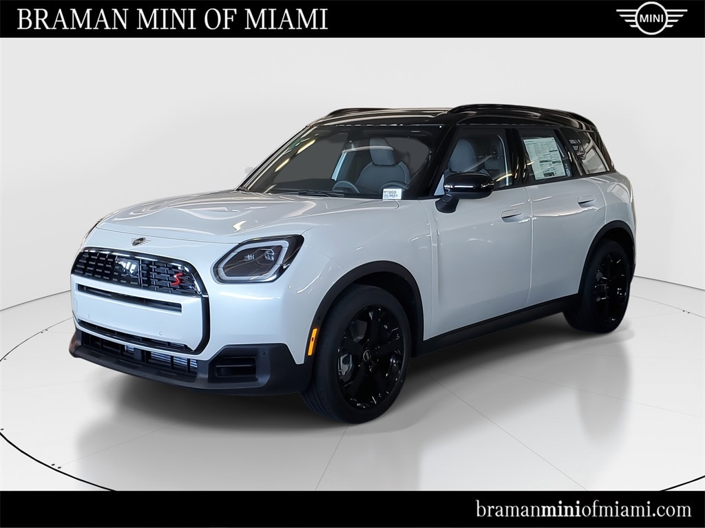 2026 MINI Countryman S's photo