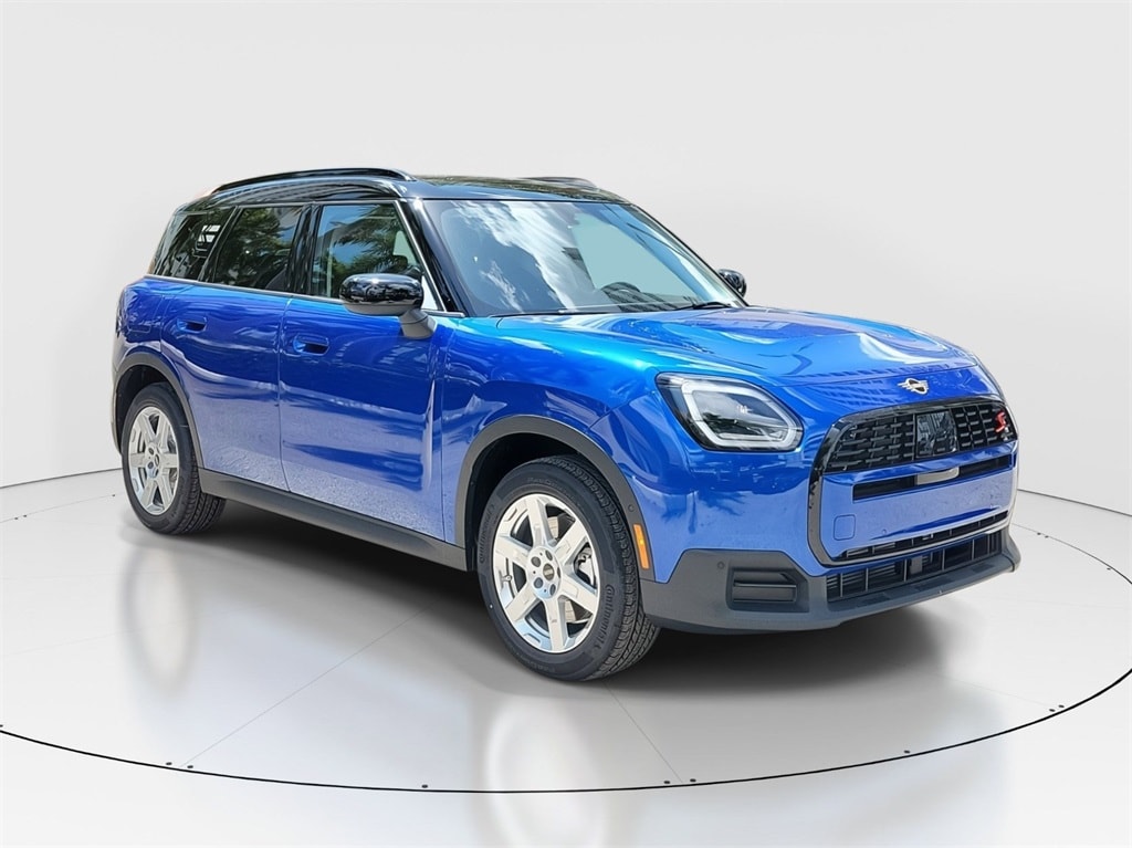Used 2025 MINI Countryman S with VIN WMZ23GA06S7P55123 for sale in Miami, FL