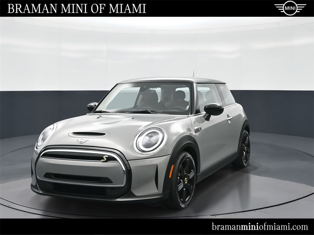 2023 MINI Hardtop 2 Door SE