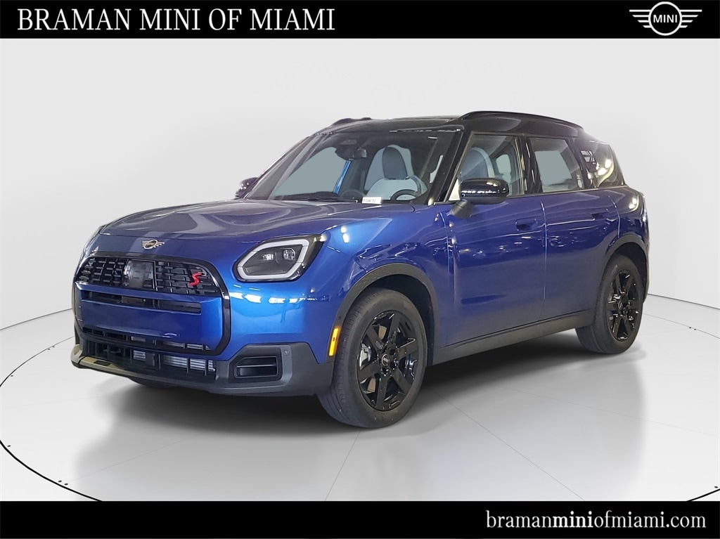 2026 MINI Countryman S's photo
