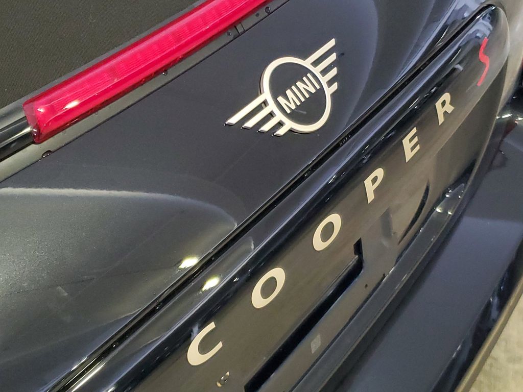2026 MINI Convertible S - Photo 6