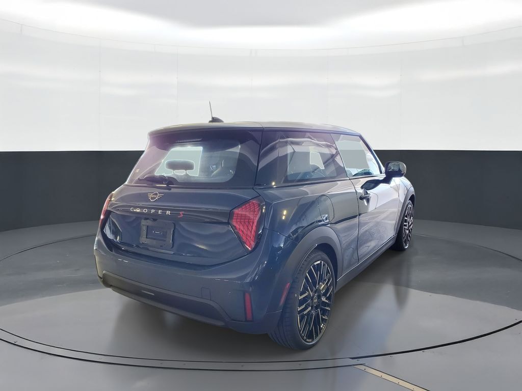 New 2026 MINI 2 Door Signature Plus Hatchback