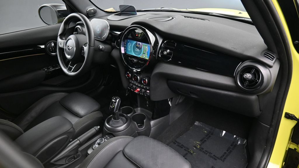2023 MINI Hardtop 4 Door S - Photo 11