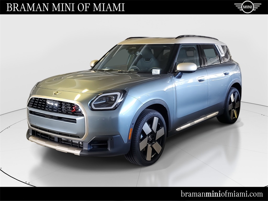 2026 MINI Countryman S's photo