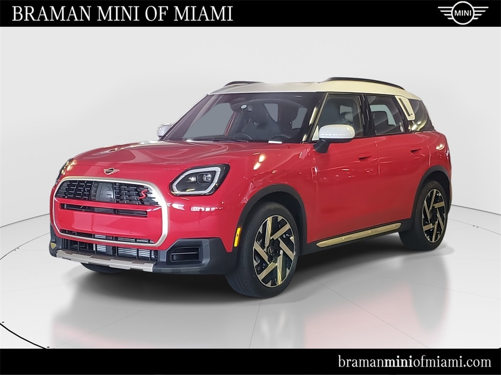 2026 MINI Countryman S's photo
