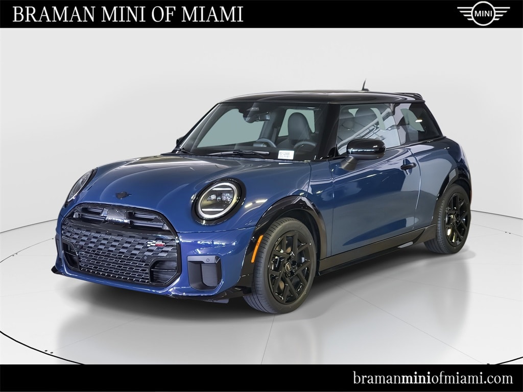 2026 MINI Hardtop S's photo