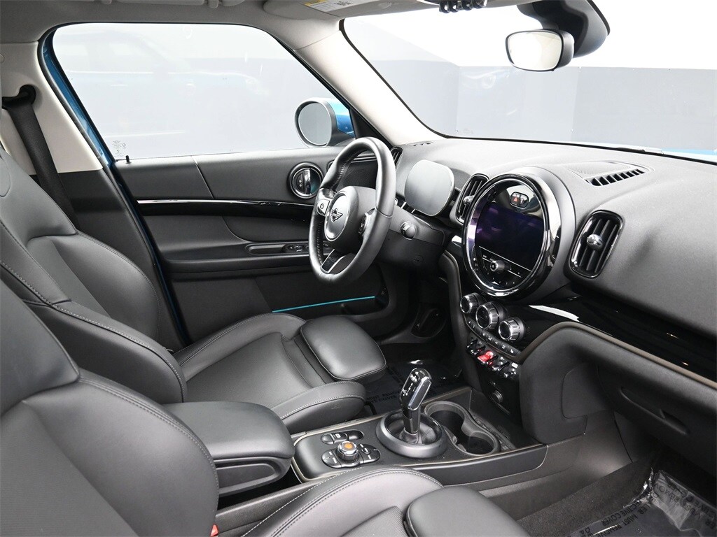 2022 Mini Cooper S photo 2