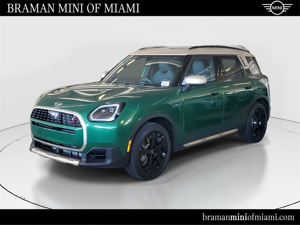 2026 MINI Countryman S's photo