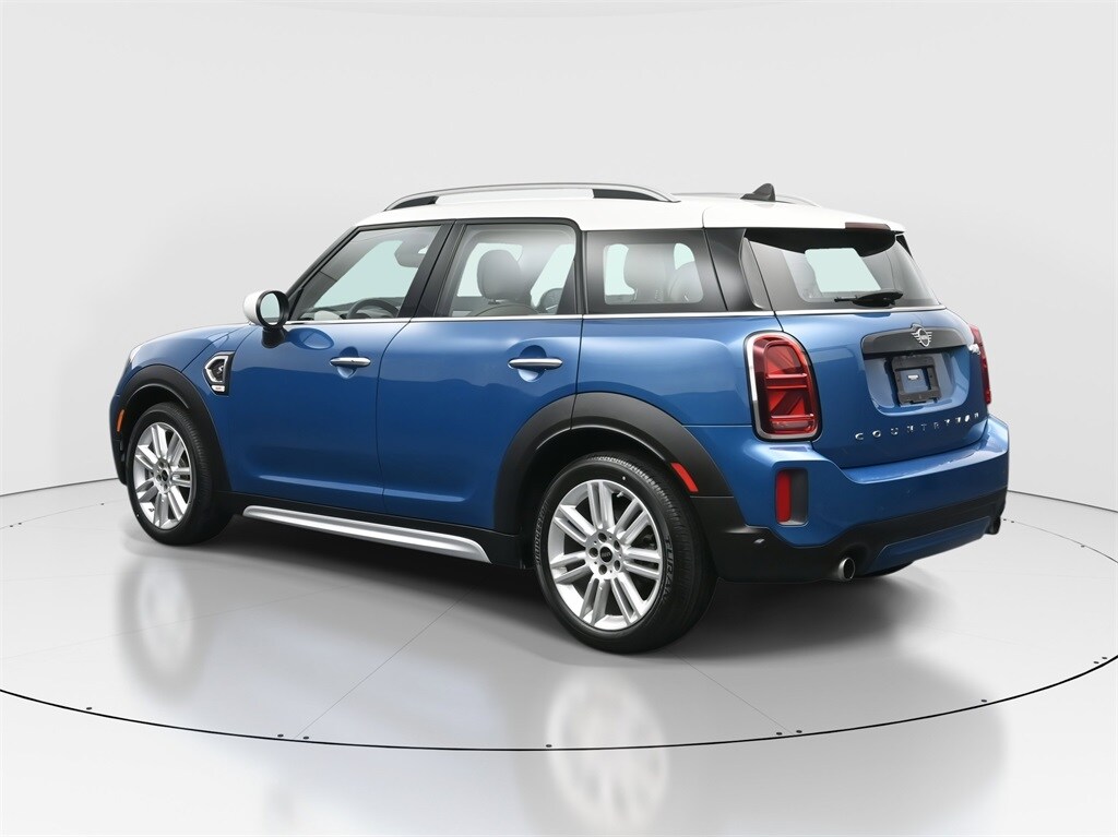 2023 Mini Cooper Signature photo 3