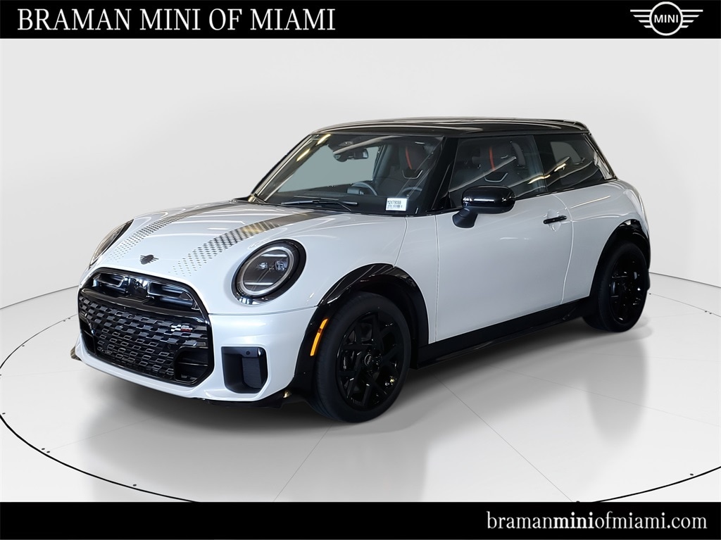 2026 MINI Hardtop 2 Door S's photo