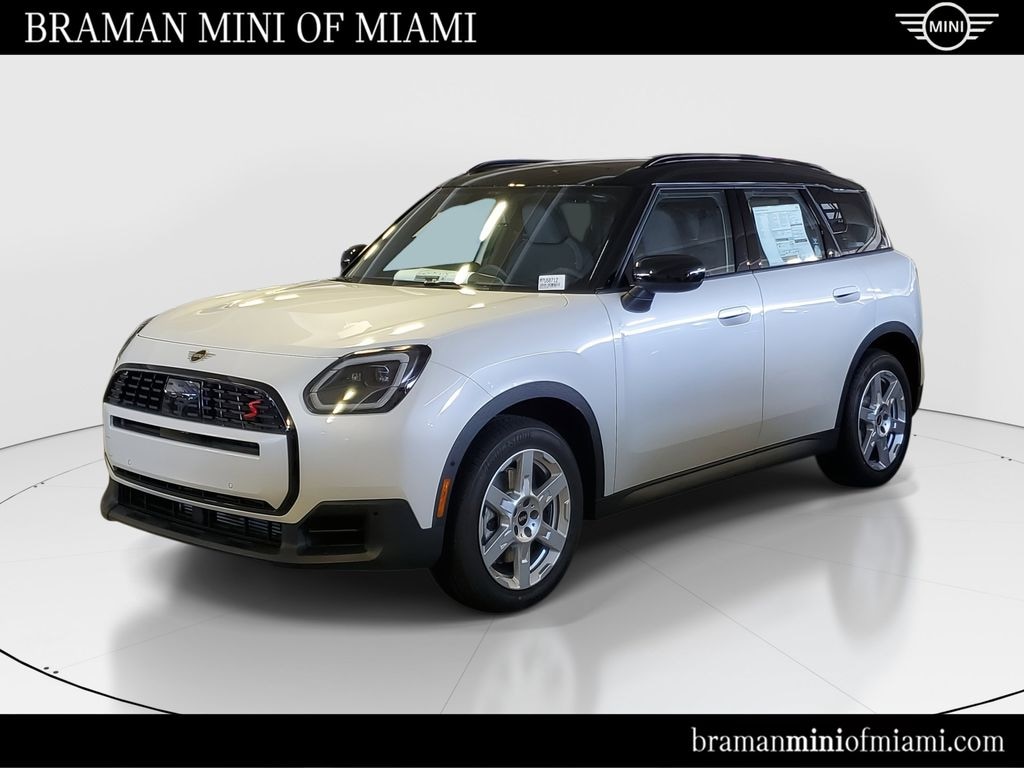 New 2026 MINI Countryman Signature Plus SUV